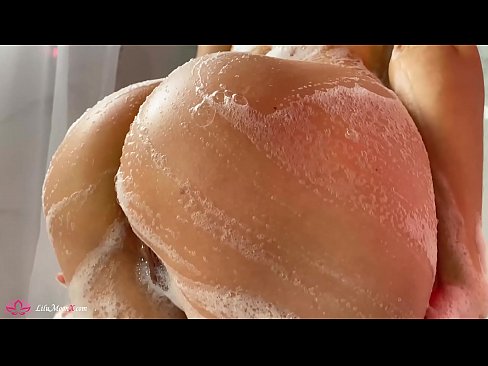 ❤️ Brunette Anoita bonyora neVibrator kune Yakanyanya Orgasm muShower Zvinyadzisira zvekumba ❌️❤